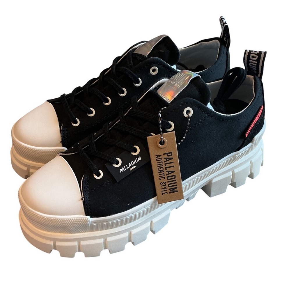 Palladium Revolt Lo TX Women 10 Black Marshmallow Platform Lug Sole Sneakers NEW